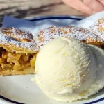 Apfelstrudel