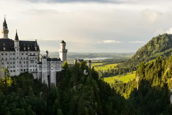 Castle-Hotels-in-Bavaria_-Neuschwanstein-Castle-Hotel