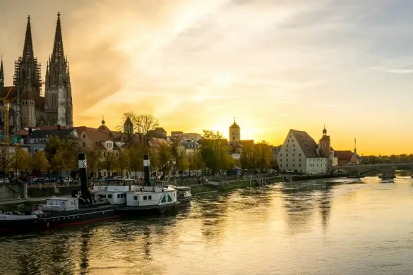 Regensburg_Top-UNESCO-Sites-in-Bavaria